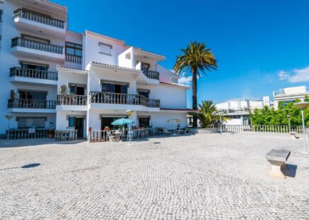 T3 apartment for rent in the center of Cascais | BARNES Portugal