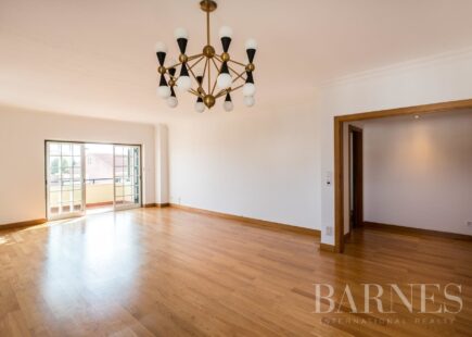 Apartment with sea view | Real estate | luxury brand | BARNES Portugal