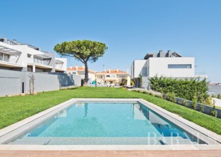 T3 Villa Cascais | Luxury Real Estate | BARNES Portugal