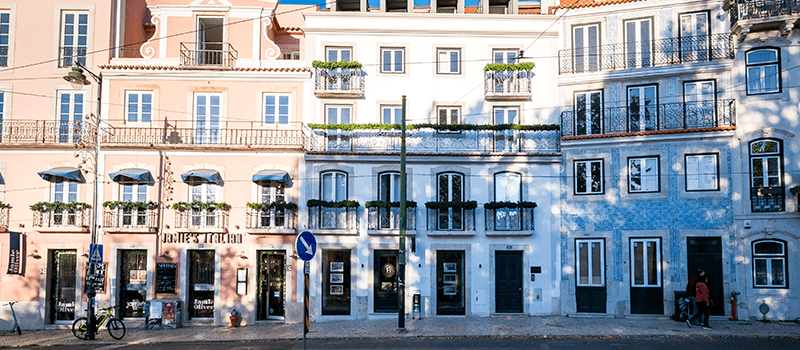 Exterior View of BARNES Boutique Store in Príncipe Real